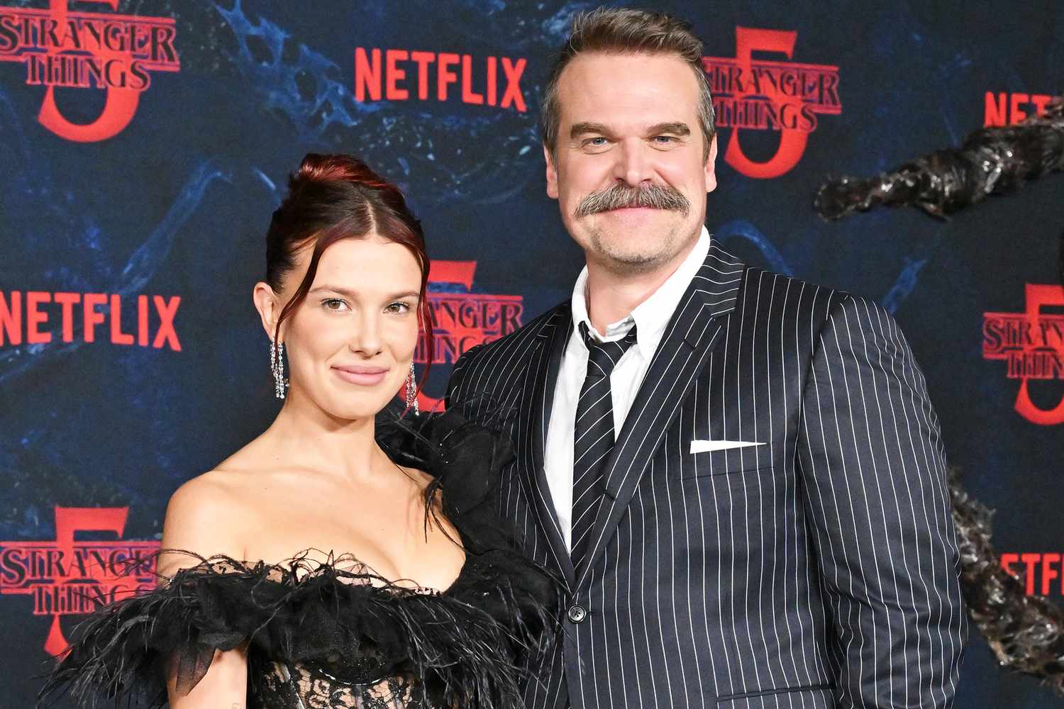 Millie Bobby Brown ve David Harbour Yeni Netflix Dizisinin Başrolünde
