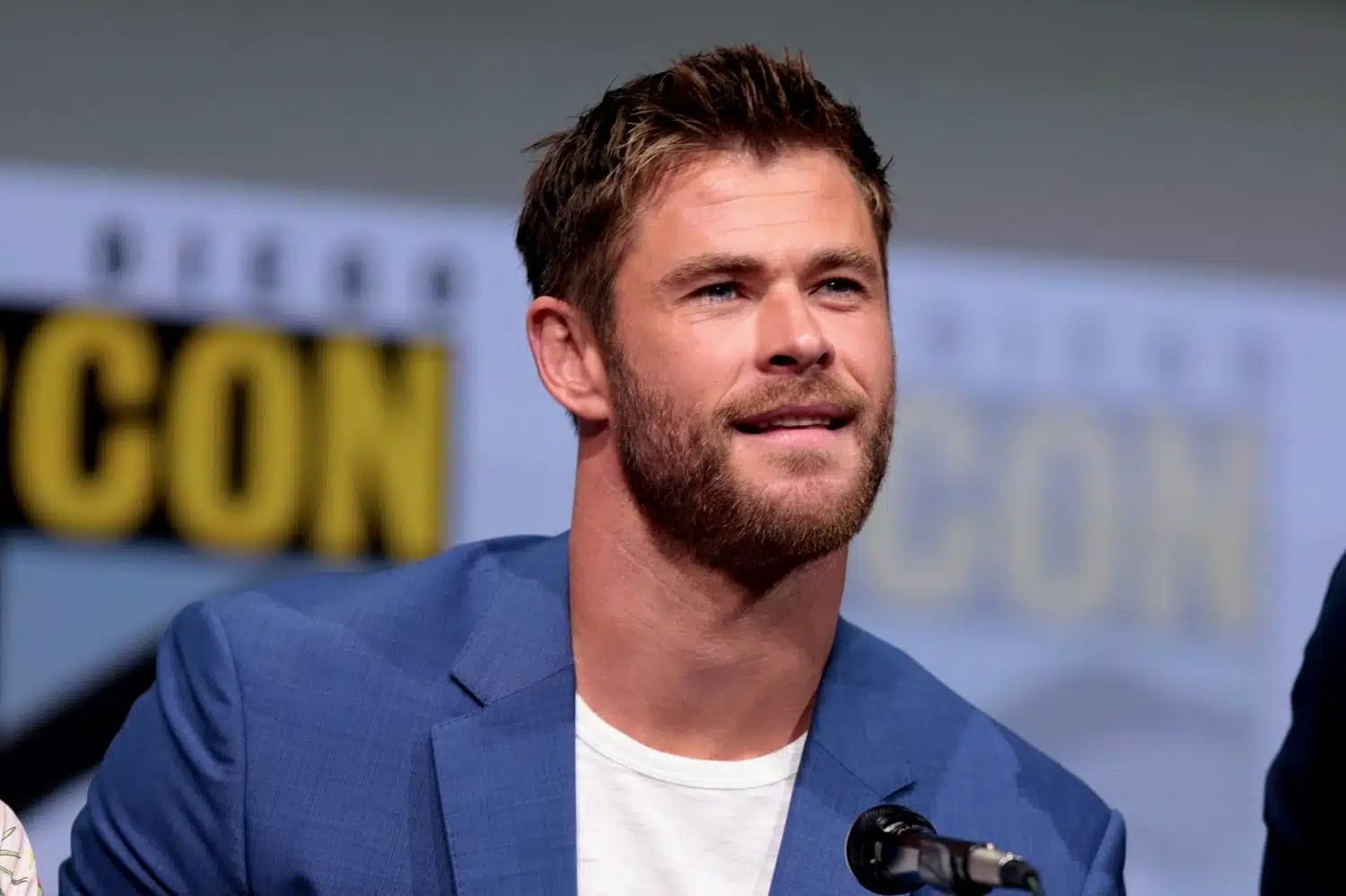 Chris Hemsworth, Amazon’un Yeni Gerilim Filminde