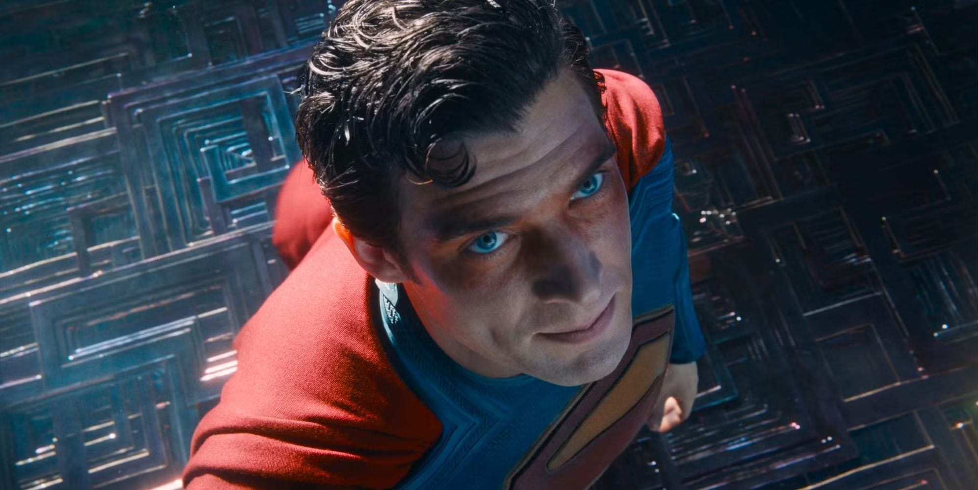 ‘Superman’ Gişede Uçuşa Geçti