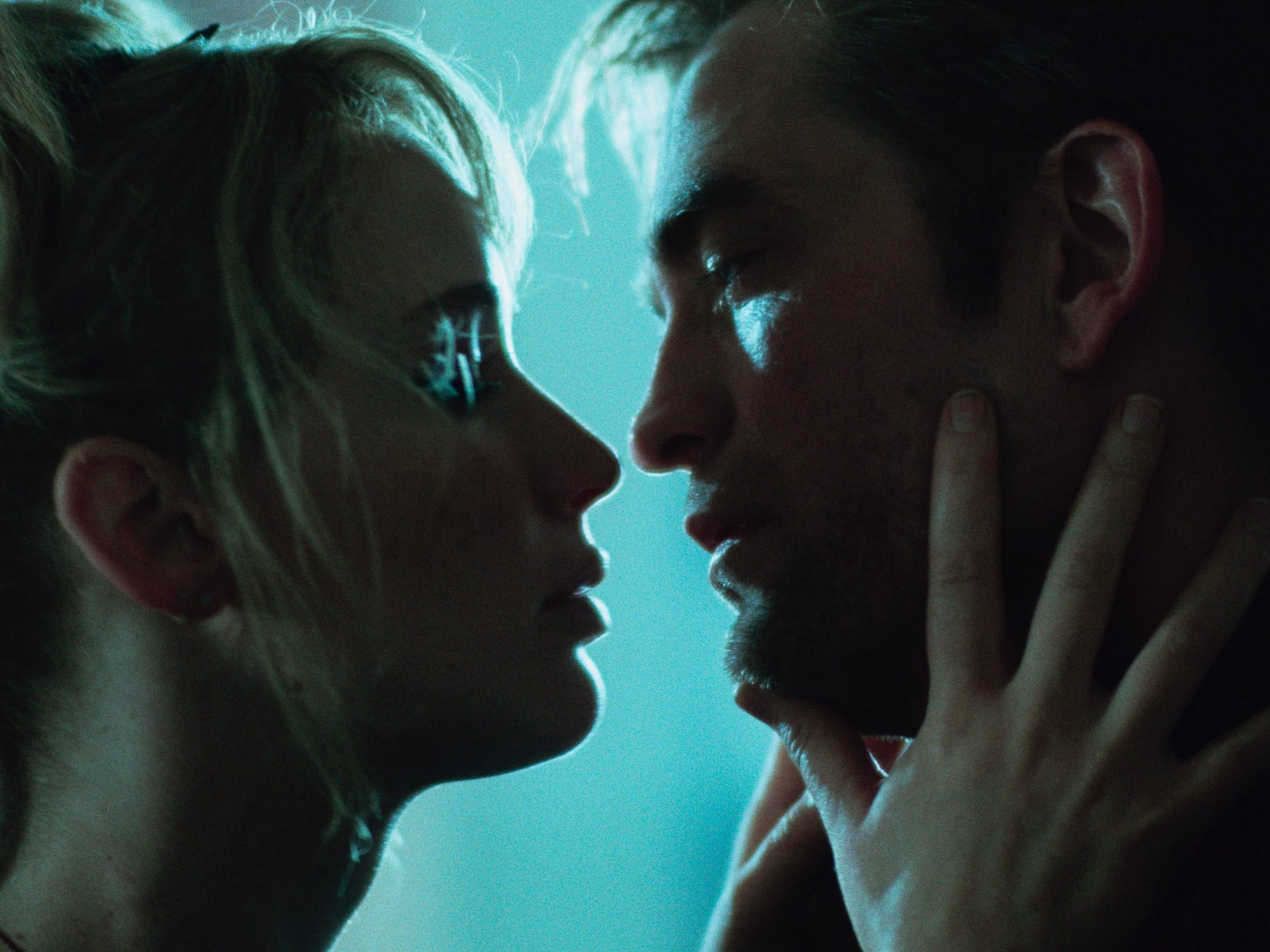 Lawrence ve Pattinson’lı ‘Die My Love’dan İlk Fragman