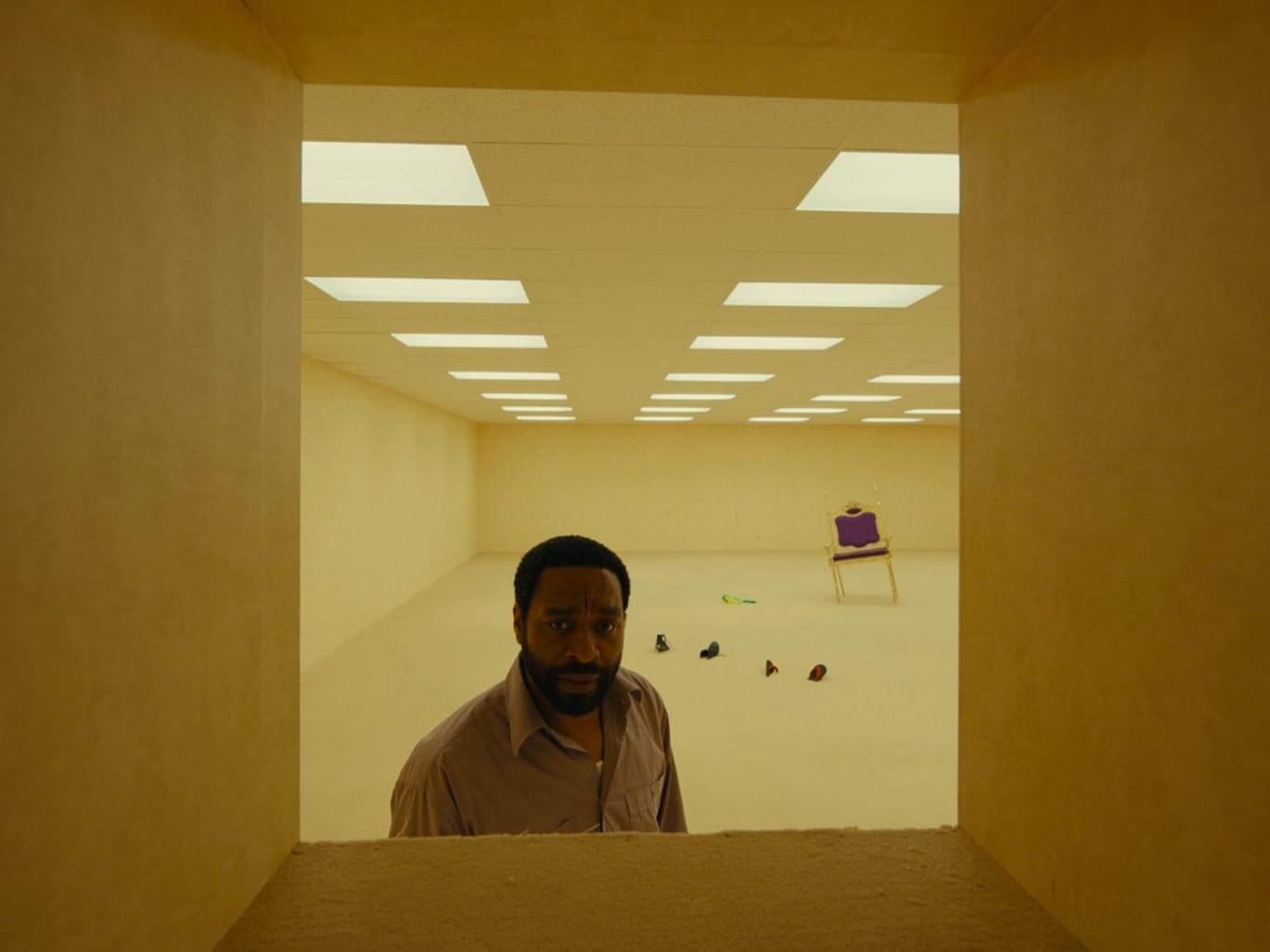 "Zihin Labirentiyle Terapisti Delirtmek": 'Backrooms (2026)' Film İncelemesi